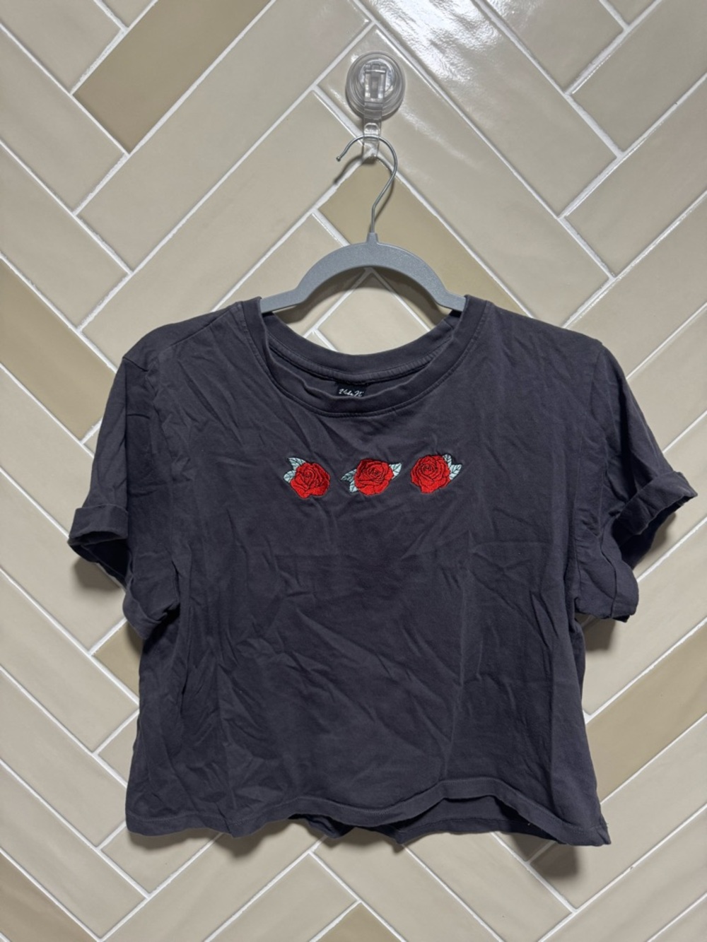 Vintage Rose-Embroidered Black Crop Tee
